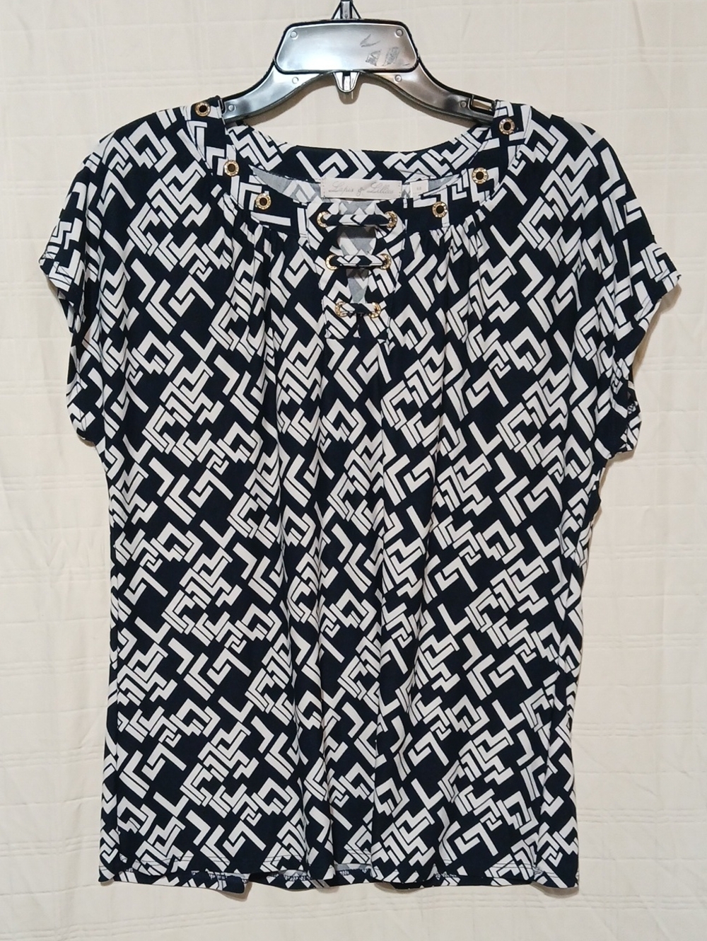 Navy & White Geometric Lace-Up Women's Top